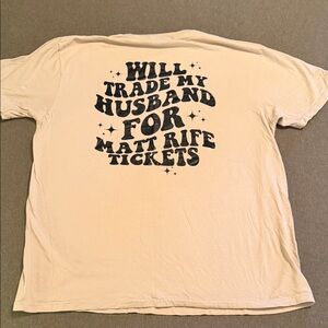 Gildan Cream Matt Rife Graphic Tee size Large